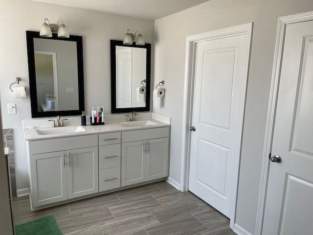 Building Photo - 111 Brody Way