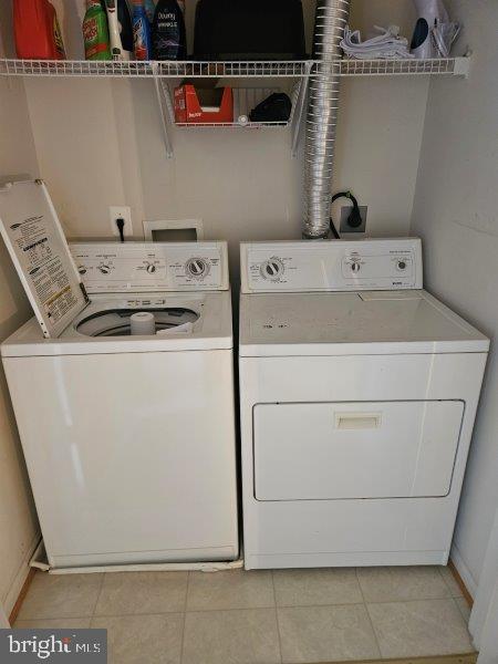 Building Photo - 6156 Toledo Pl