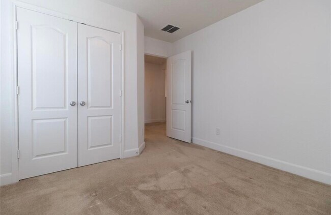 Building Photo - 20623 Pioneer Oak Ln