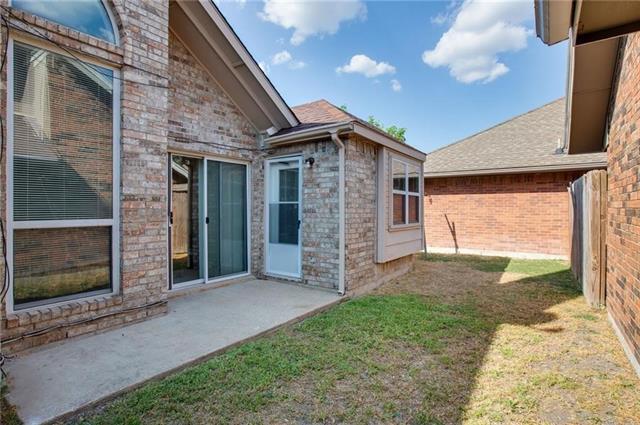 Building Photo - 1505 Shalain Dr