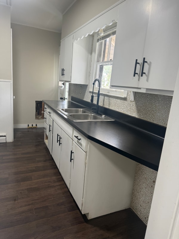 Building Photo - 621 Florence Ave