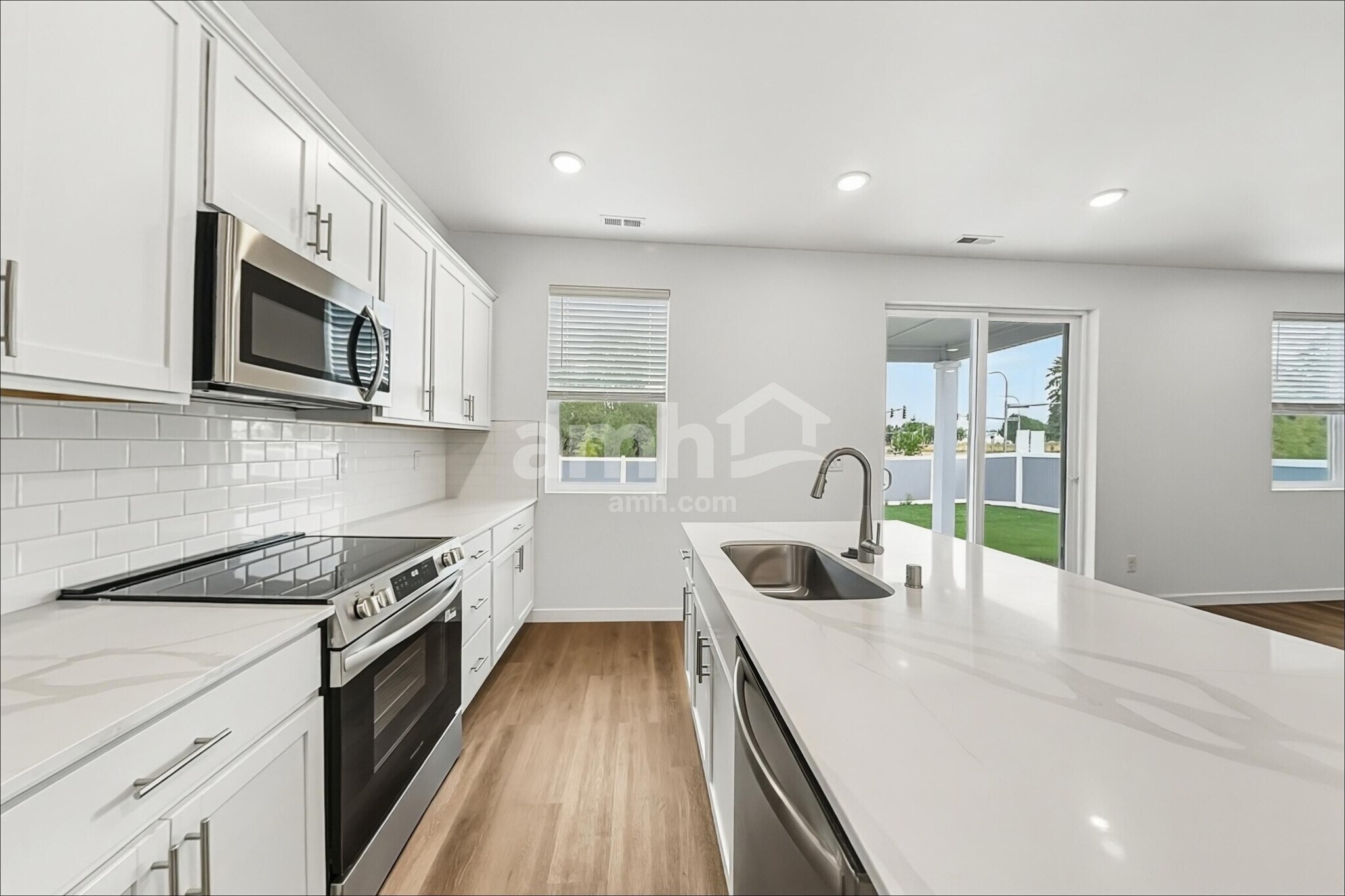 Building Photo - 8031 Verona Lp SW