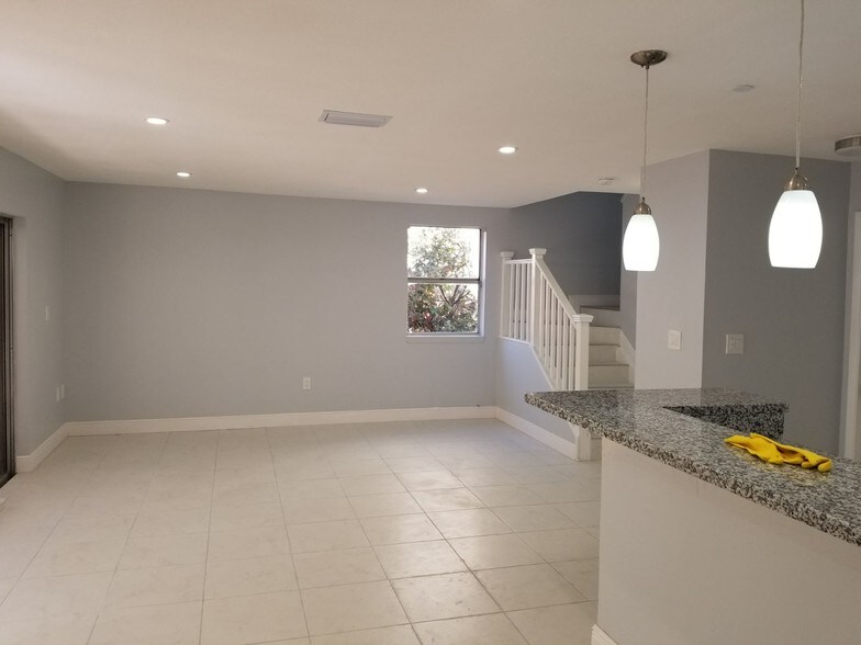 Building Photo - 14746 SW 90th Terrace