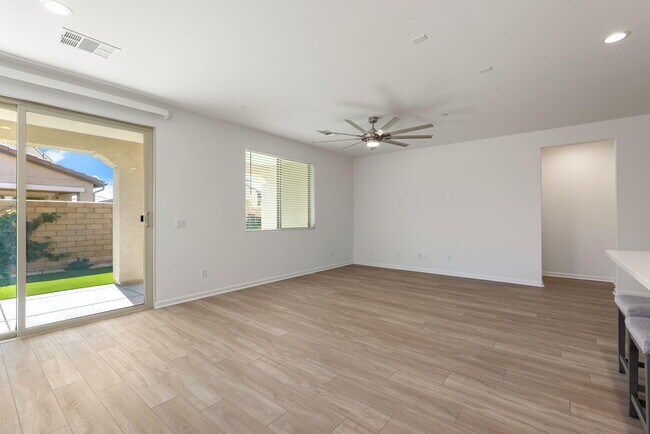 Building Photo - 78879 Fortuna Pl