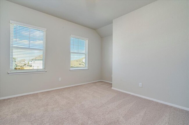 Building Photo - 116 White Dunes Dr