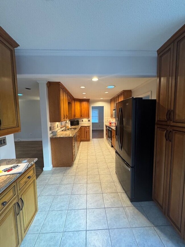 Building Photo - Long Leaf Acres