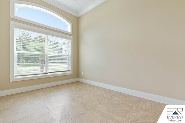 Building Photo - 1 Zaftig Ct
