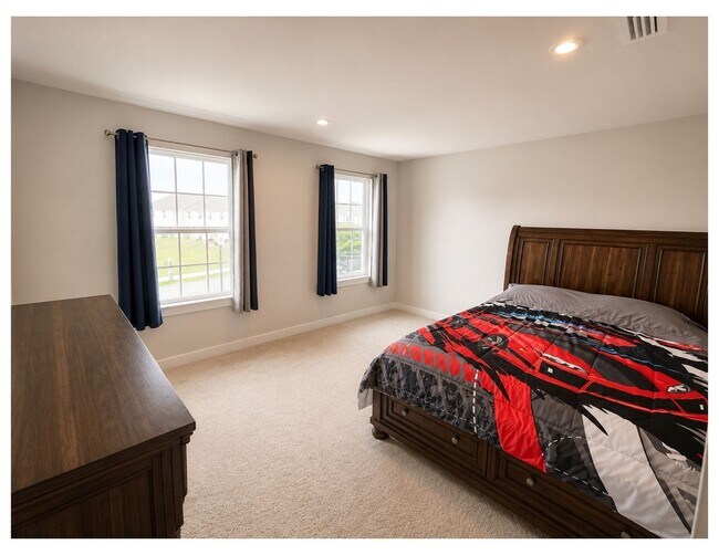Building Photo - 805 Llanelli Dr