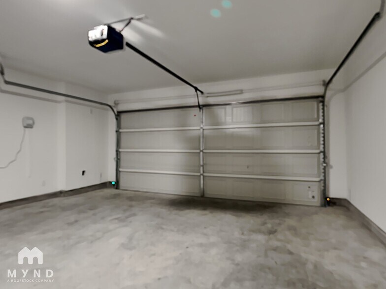 Building Photo - 18515 Cepagatti Dr