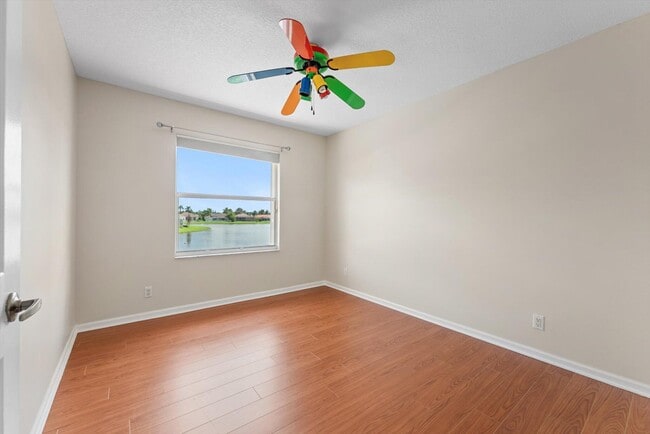 Building Photo - 12348 Clearfalls Dr
