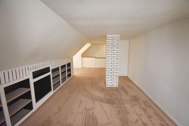 Building Photo - RKAU509