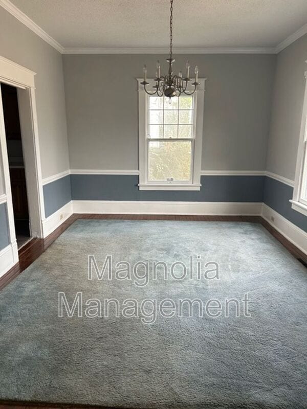 Building Photo - 107 W Jennette Ave