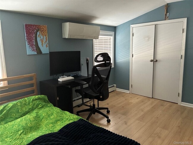 Building Photo - 65 Morning Glory Rd