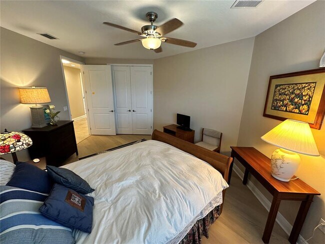 Building Photo - 7740 34th Ave W