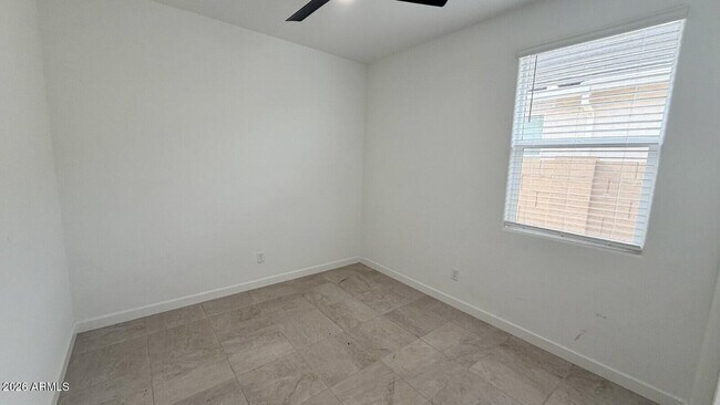 Building Photo - 40145 W Hillman Dr