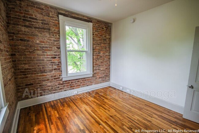 Building Photo - 1203 Peachtree St