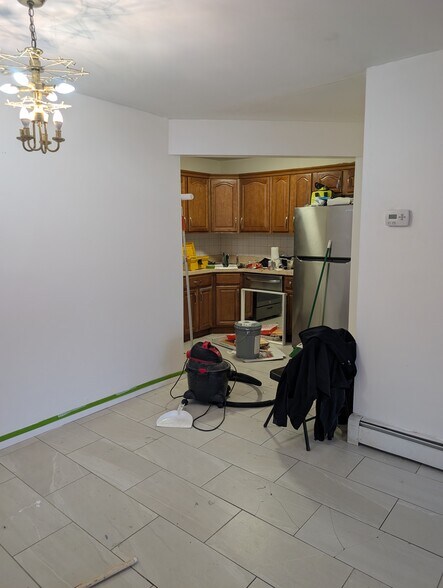 Building Photo - 15040 Tahoe St