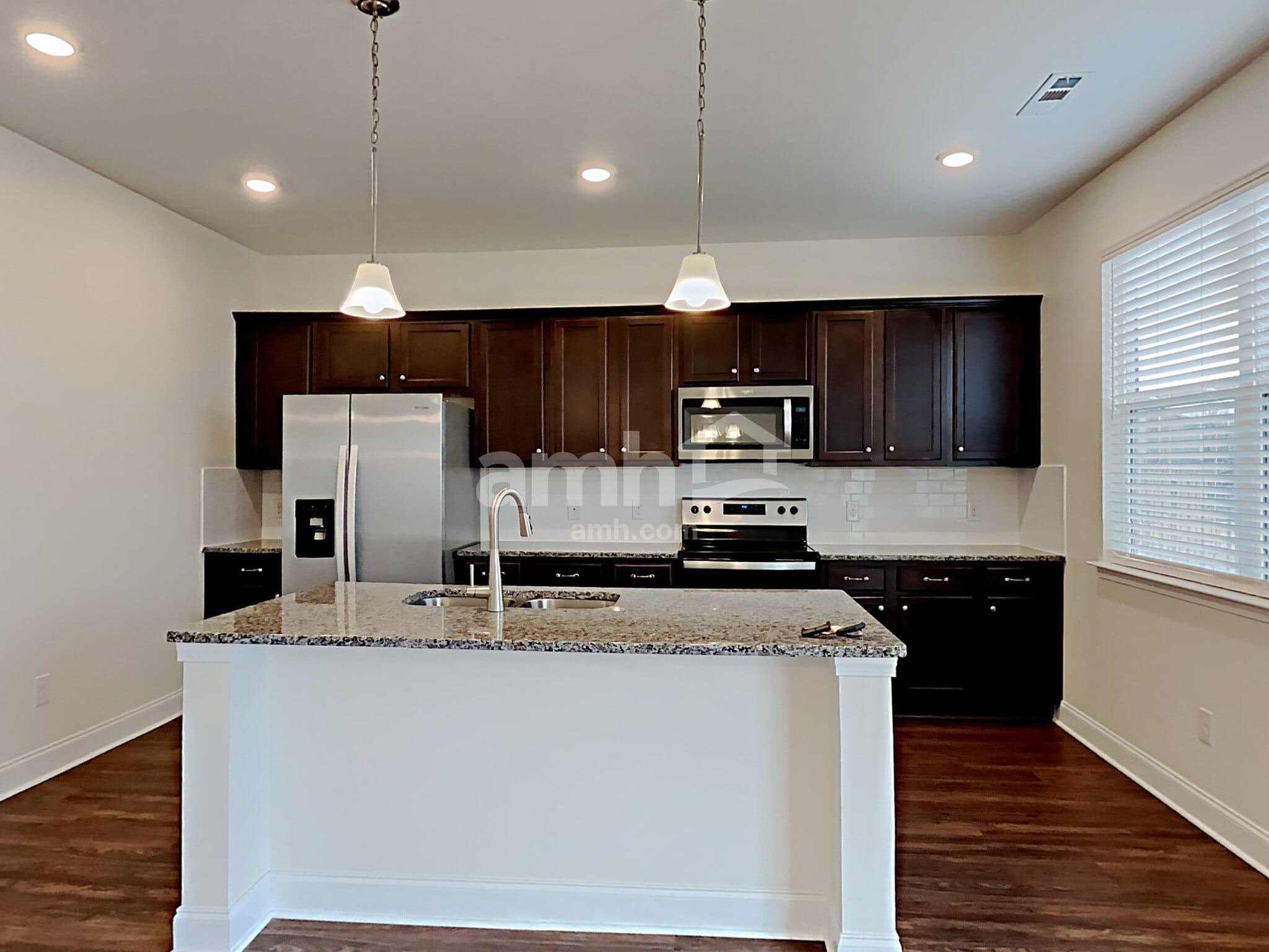 Building Photo - 4849 Chutney Dr