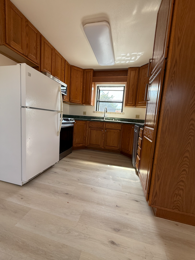 Building Photo - 4173 Mitzi Dr