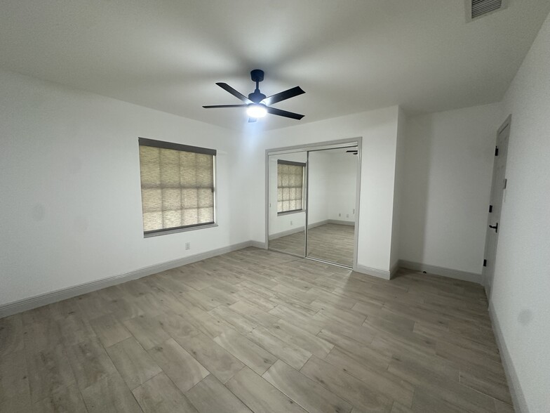 Secondary Bedroom - 3014 W Arch St