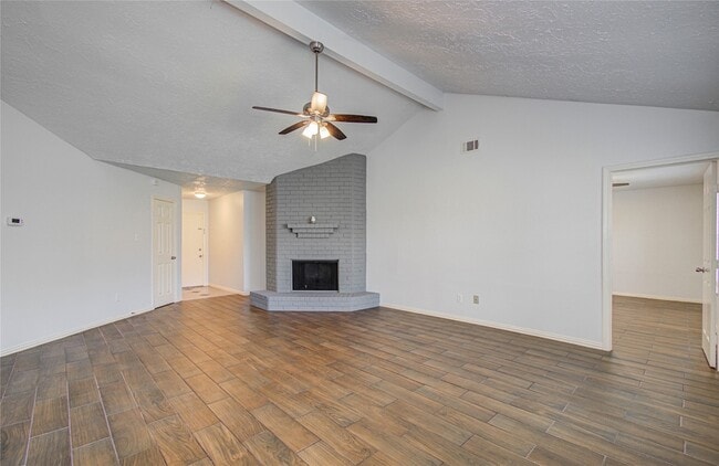 Building Photo - 2702 Fir Crest Ct