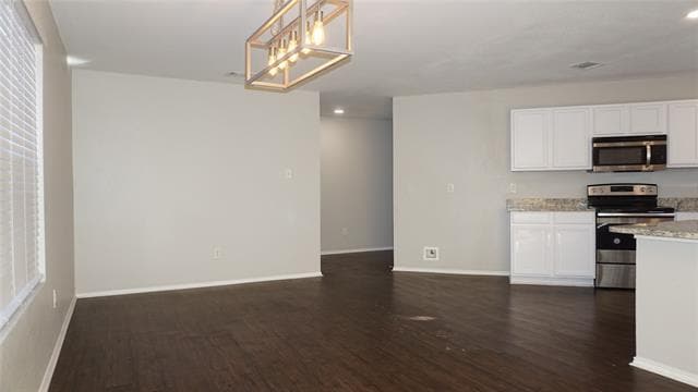 Building Photo - 9601 Polk Ave