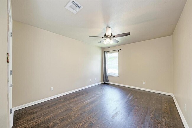 Building Photo - 18308 Shallow Pool Dr