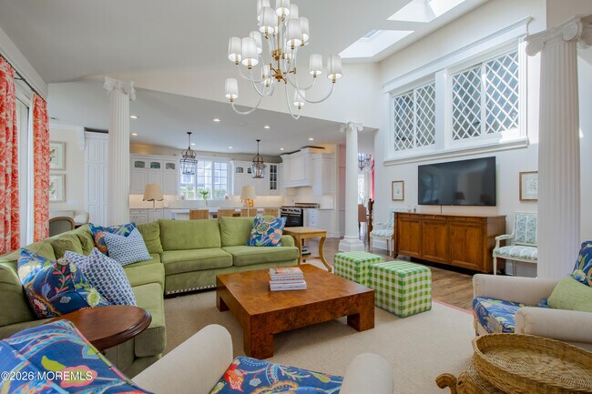 Building Photo - 207 Monmouth Ave