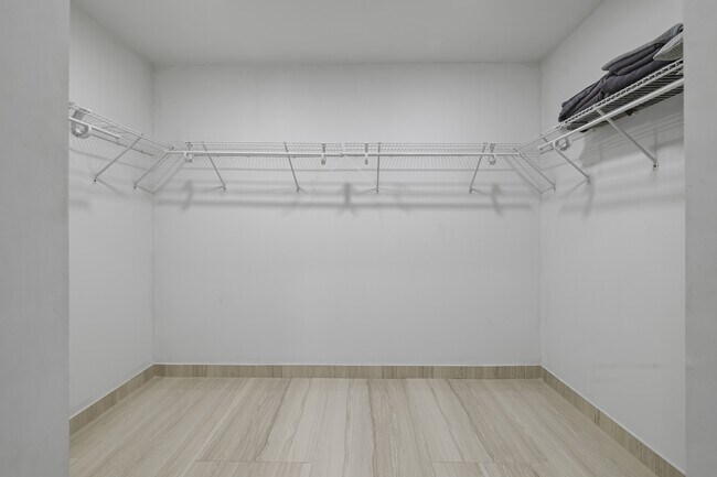 Building Photo - 2906 65th St W