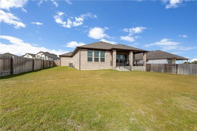 Building Photo - 779 Founders Ridge