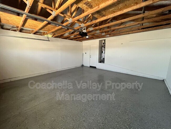 Building Photo - 64250 Silver Star Ave