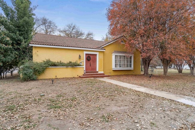 Building Photo - 817 Griner St