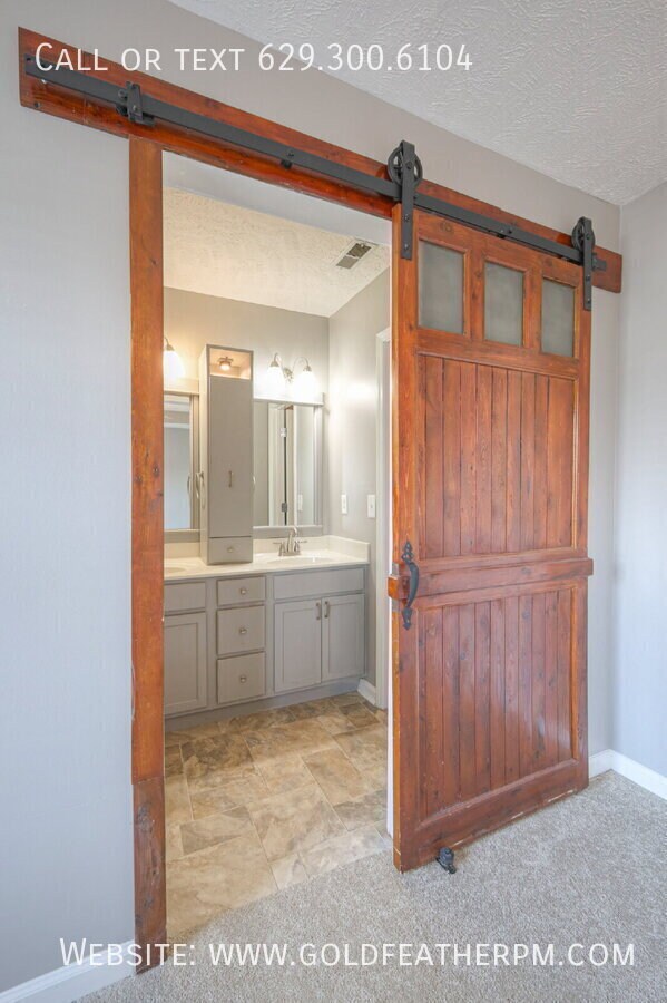 Building Photo - 1226 Matterhorn Run