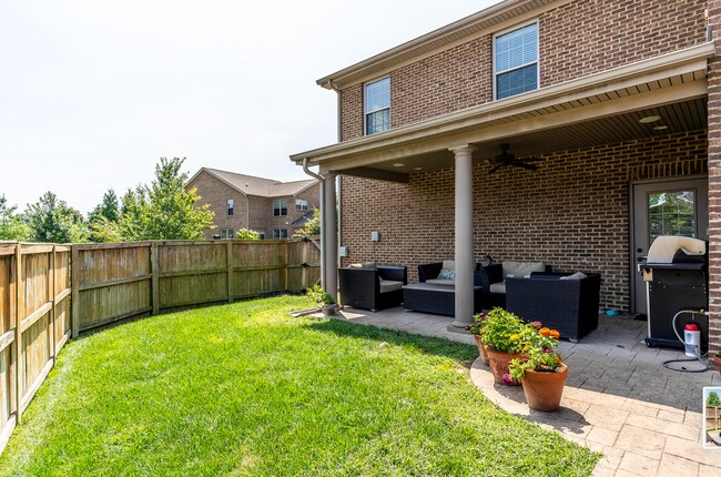 Building Photo - Beautiful Beaumont townhome – $3,000/Month
