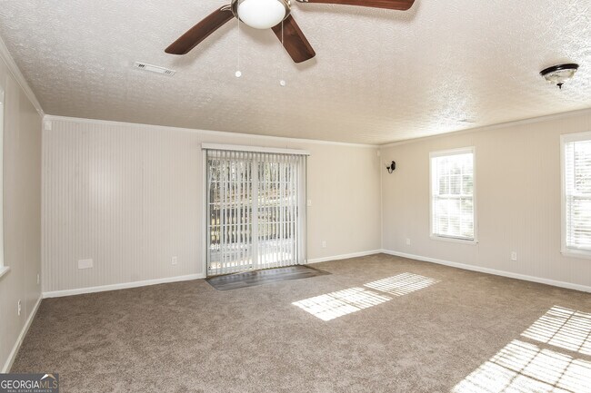 Building Photo - 105 Pemberton Pl