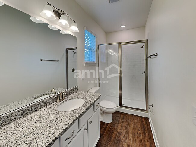 Building Photo - 307 Pine Terrace Dr