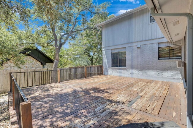 Building Photo - 11301 Taterwood Dr