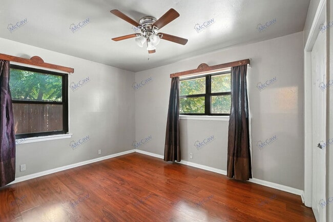 Building Photo - 10705 Coogan Dr