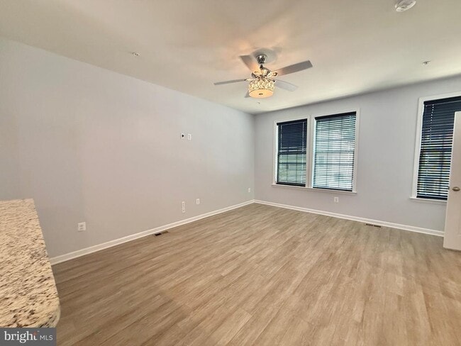 Building Photo - 4721 Six Forks Dr
