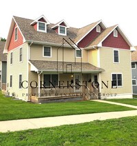 Building Photo - 927 4th Ave N