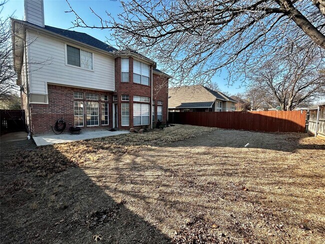 Building Photo - Spacious Home in BISD