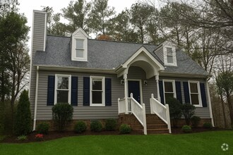 Building Photo - 3 bedroom single family home
