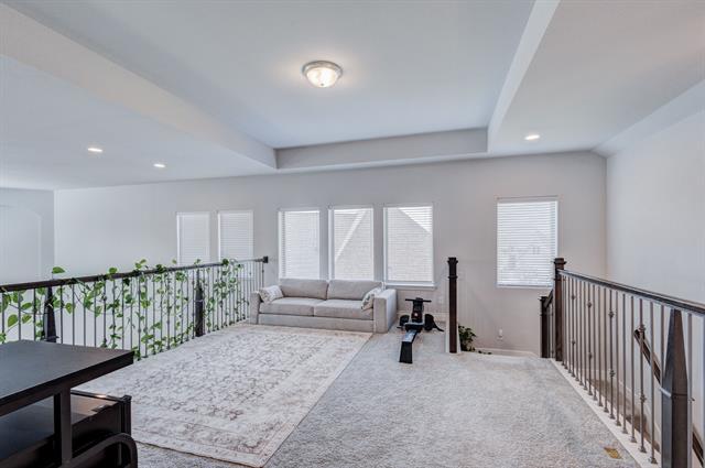 Building Photo - 830 Knoxbridge Rd