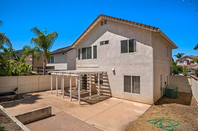 Building Photo - 626 Sonoma St