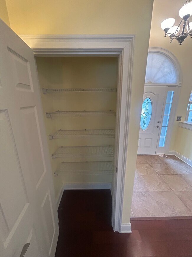 Building Photo - 4 BR, 2 BA unit in Wild Wing - Coming Soon!