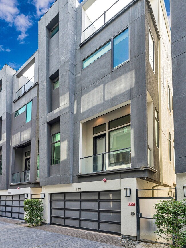 Building Photo - 1520 Malone St