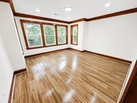 Building Photo - 6805 S Artesian Ave