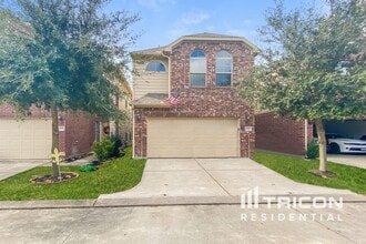 Building Photo - 17103 Amarose Dr