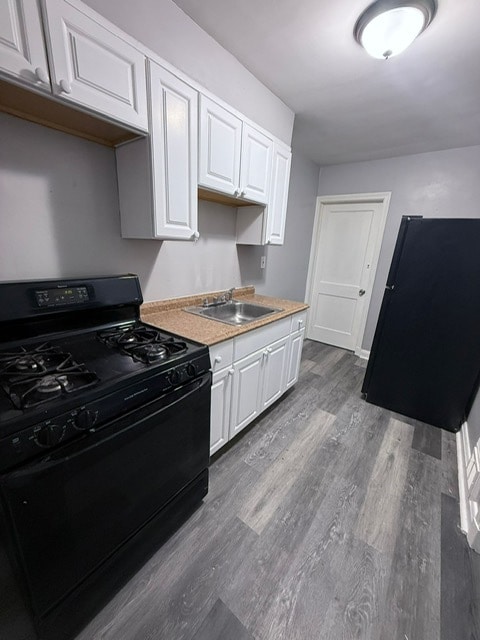 Building Photo - 2833 Sunset Dr