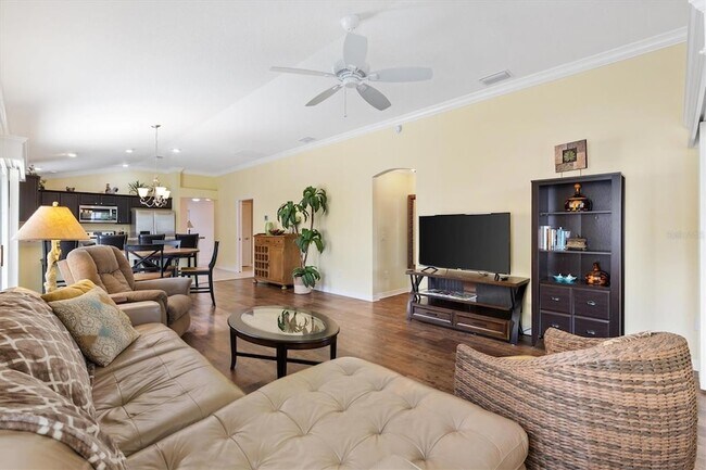 Building Photo - 3025 Bartow Ln